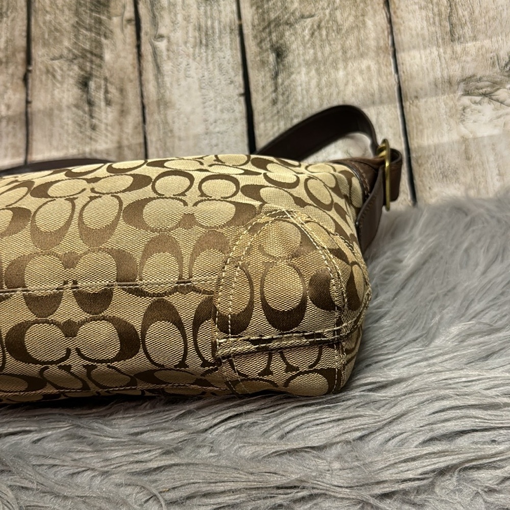 COACH - Crossbody bag - Picture 6 of 10